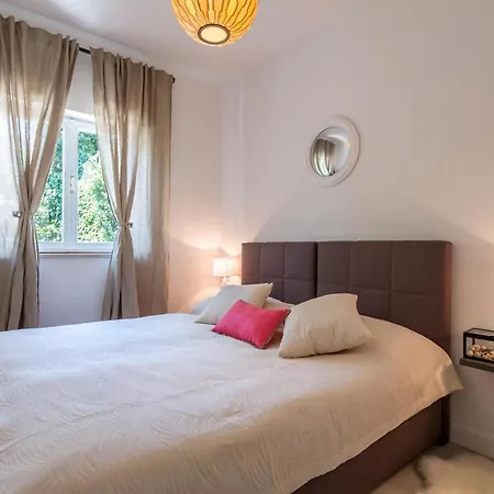 Traditional Brac 3 Bedrooms Turquoise Waterfront Close To Phenomenal Sea Views 别墅 *